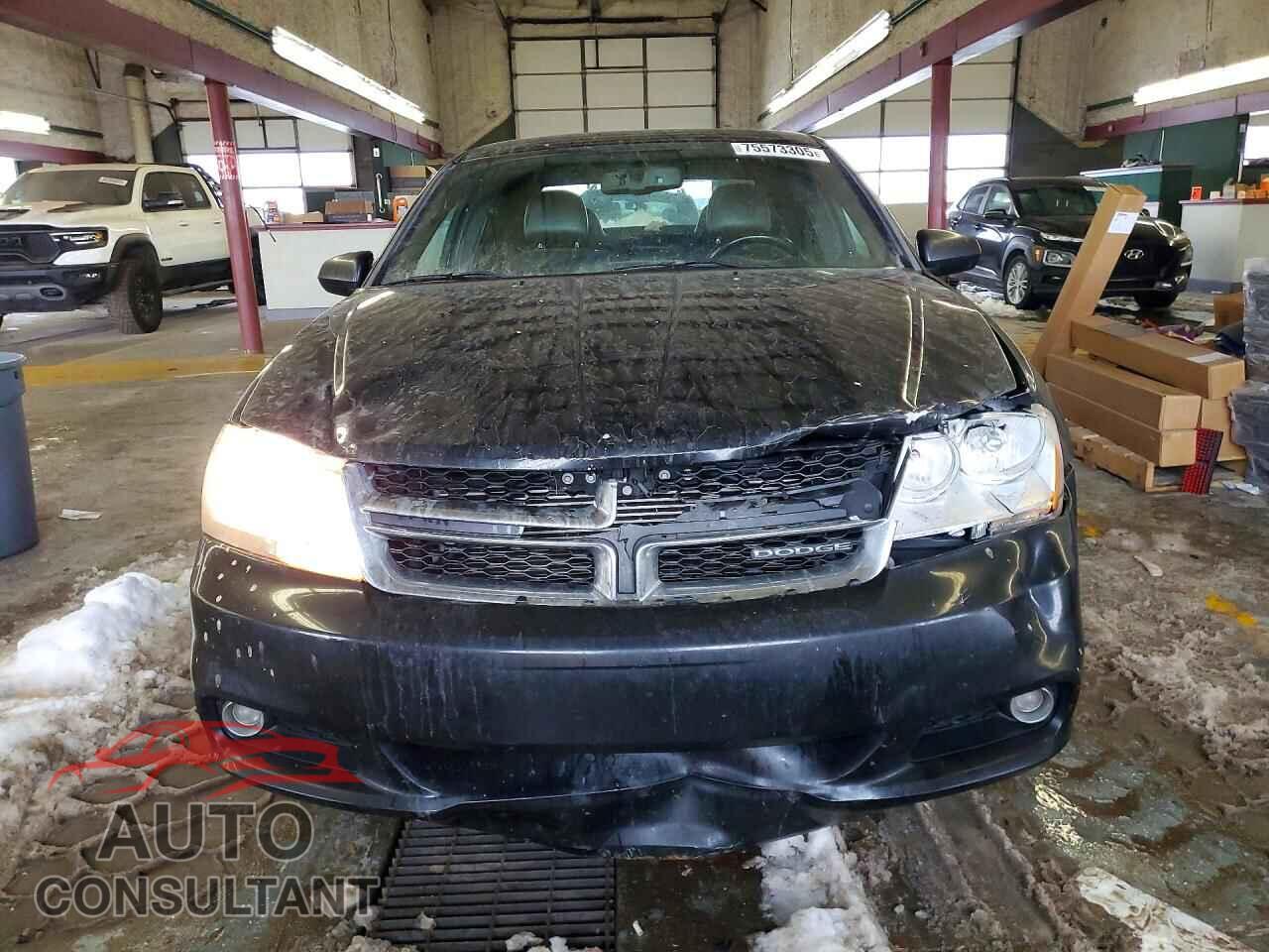 DODGE AVENGER 2011 - 1B3BD2FB4BN512238