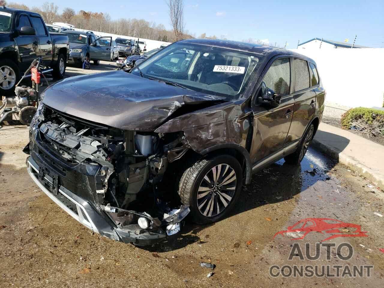 MITSUBISHI OUTLANDER 2019 - JA4AD3A34KZ017301