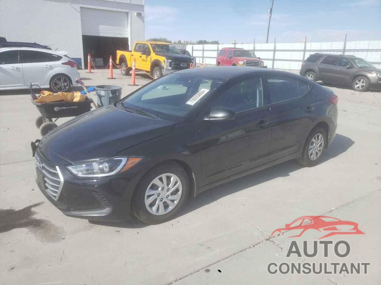 HYUNDAI ELANTRA 2018 - 5NPD74LF3JH367001