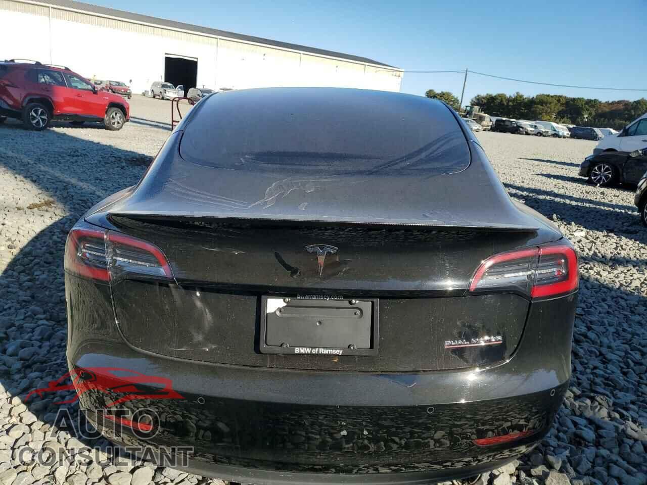TESLA MODEL 3 2022 - 5YJ3E1ECXNF103264