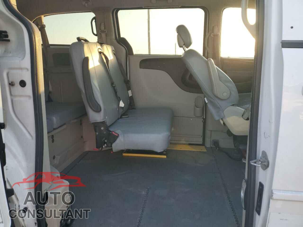 DODGE CARAVAN 2017 - 2C4RDGBG0HR768044