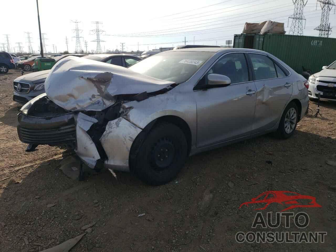 TOYOTA CAMRY 2016 - 4T4BF1FK5GR582736