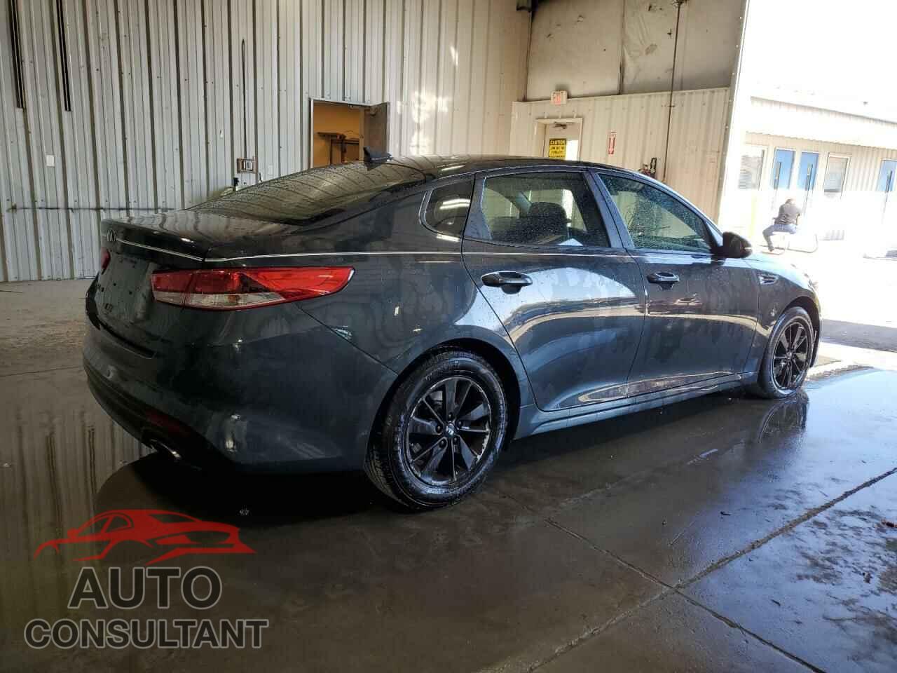 KIA OPTIMA 2016 - KNAGT4L33G5079855
