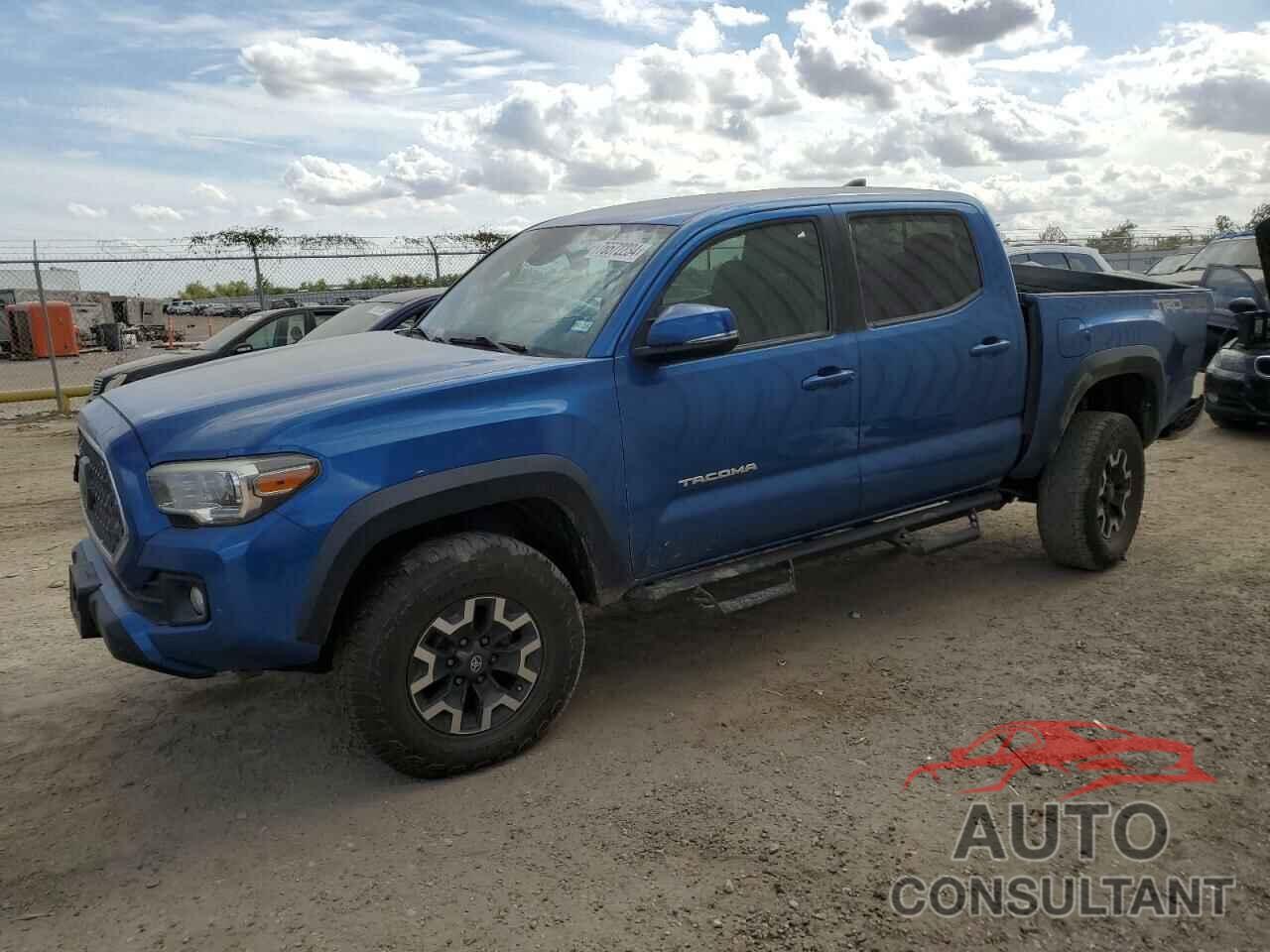 TOYOTA TACOMA 2018 - 5TFCZ5AN7JX145118