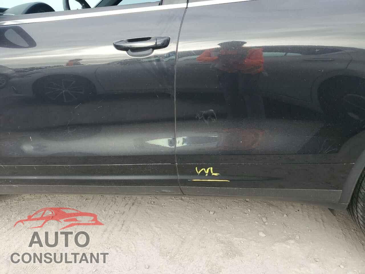 PORSCHE CAYENNE 2016 - WP1AA2A21GLA03963
