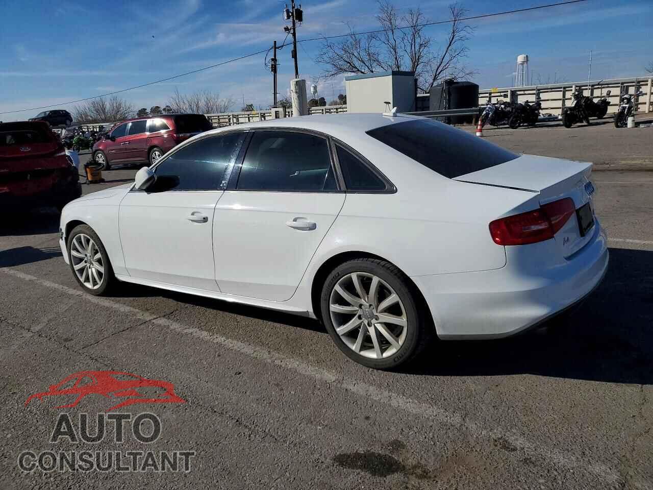 AUDI A4 2014 - WAUDFAFL3EN013971