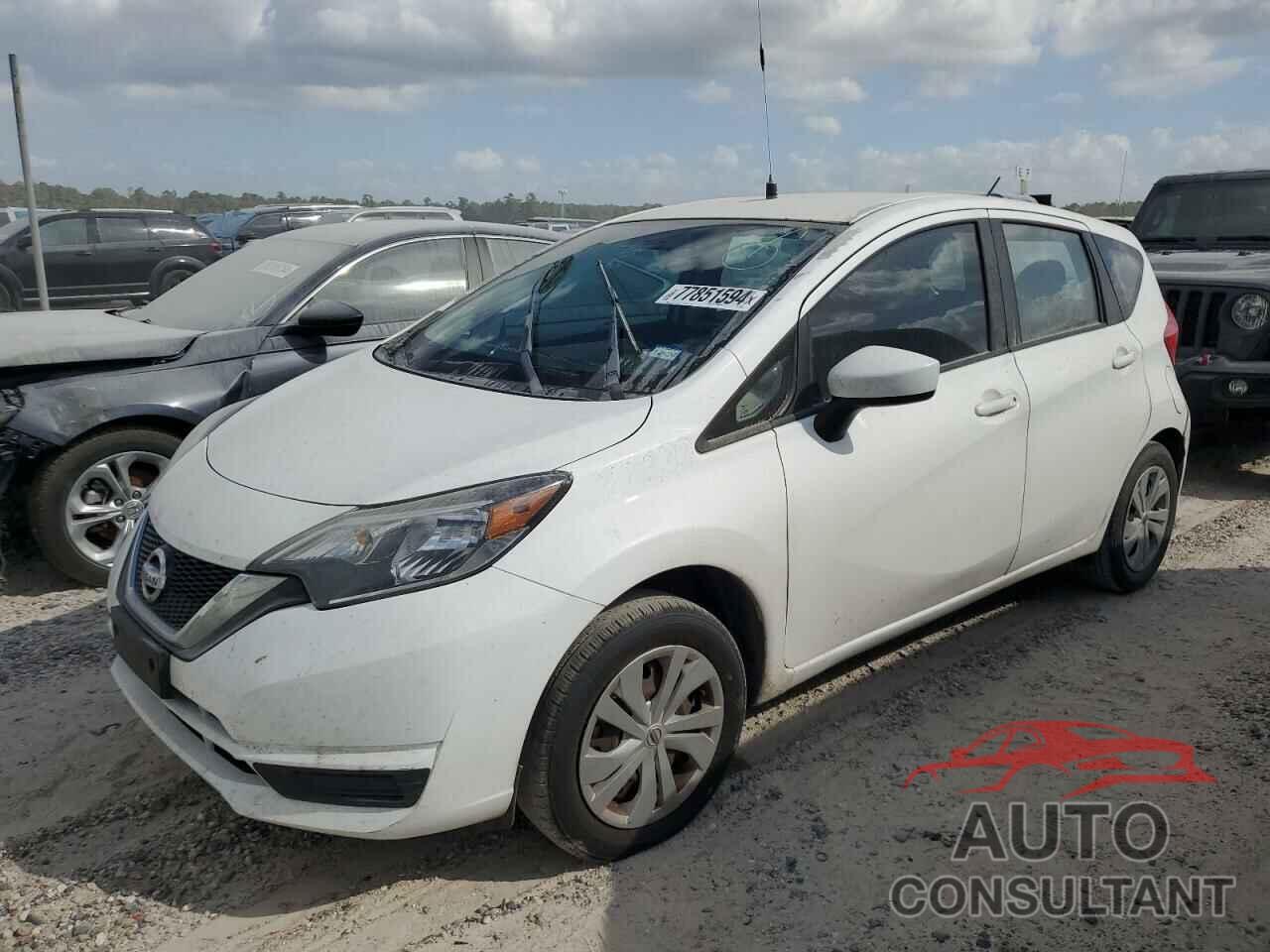 NISSAN VERSA 2018 - 3N1CE2CP9JL358403