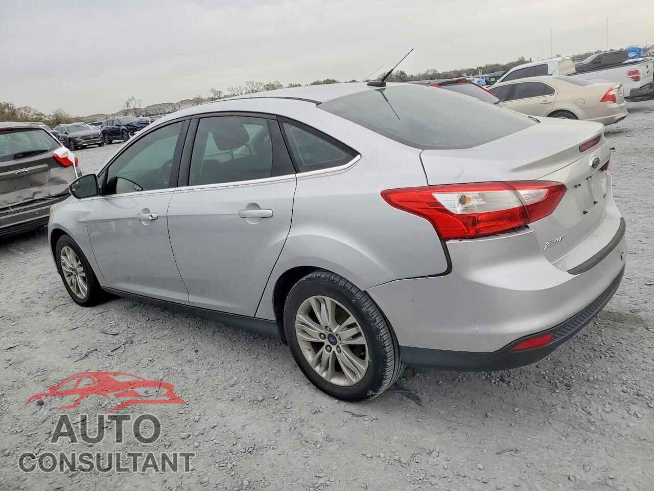 FORD FOCUS 2012 - 1FAHP3H28CL190564