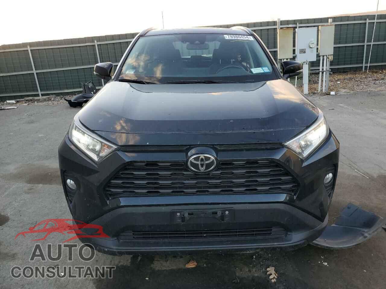 TOYOTA RAV4 2019 - JTMP1RFVXKD016799