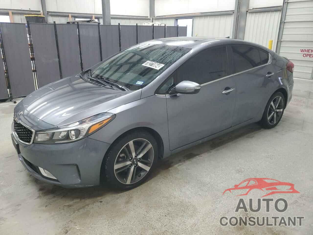 KIA FORTE 2018 - 3KPFN4A88JE187536