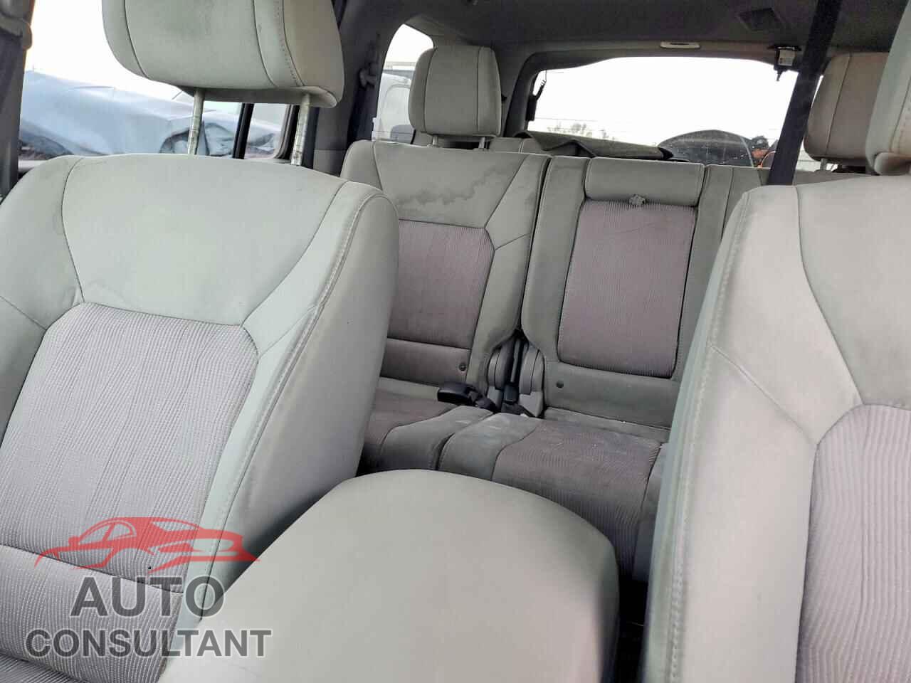 HONDA PILOT 2013 - 5FNYF3H42DB014564