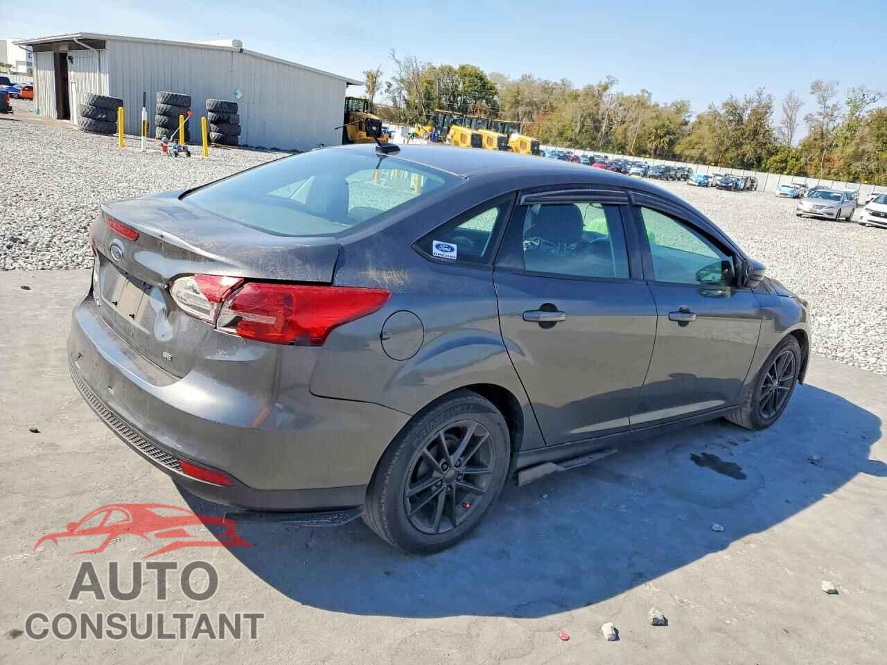 FORD FOCUS 2017 - 1FADP3F22HL338264