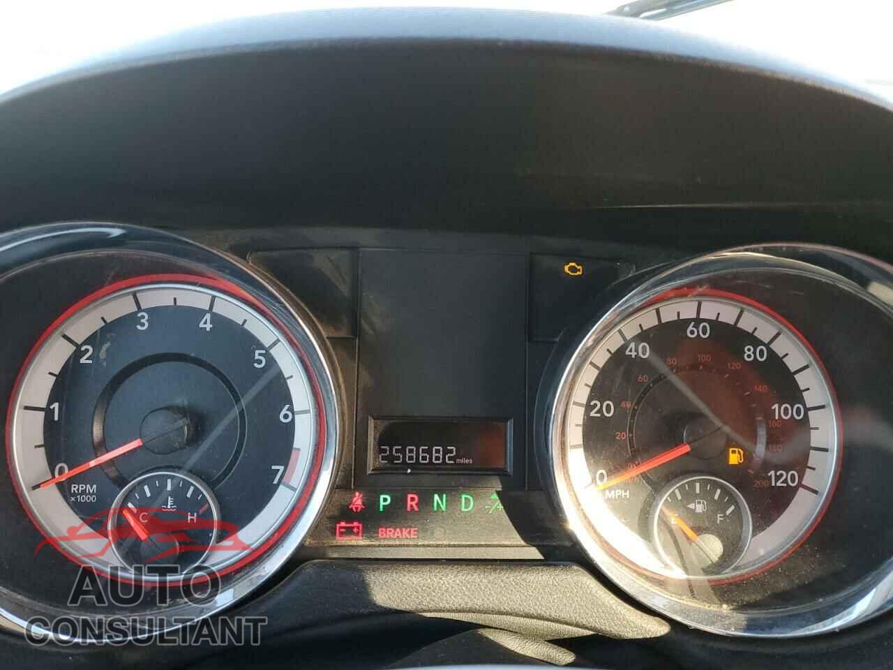 DODGE CARAVAN 2011 - 2D4RN3DG9BR729059