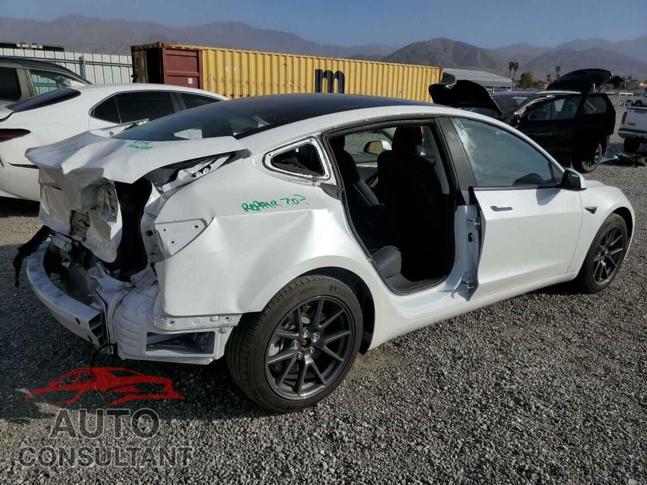 TESLA MODEL 3 2022 - 5YJ3E1EA2NF375323