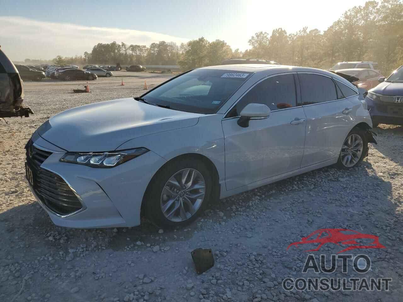 TOYOTA AVALON 2022 - 4T1AZ1FB4NU082030