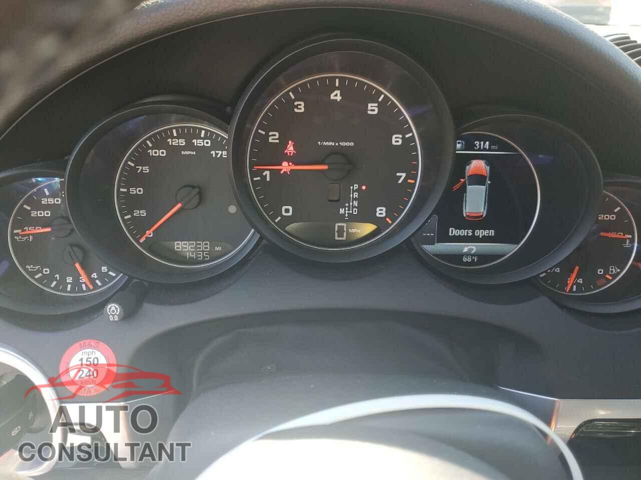 PORSCHE CAYENNE 2016 - WP1AA2A23GLA08159