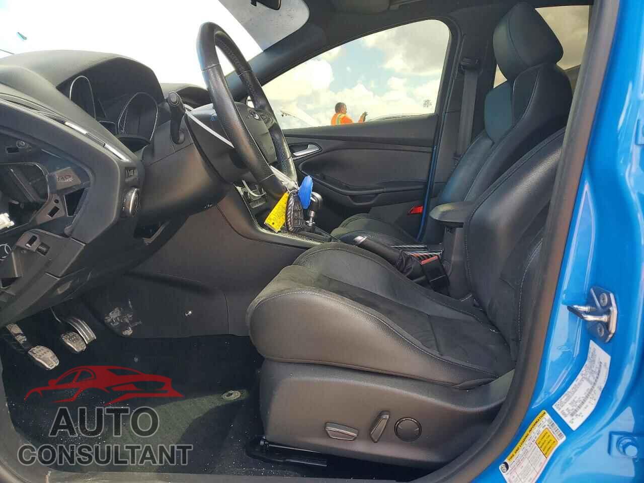 FORD FOCUS 2017 - WF0DP3TH6H4121634