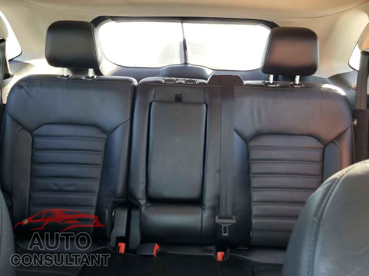 FORD EDGE 2017 - 2FMPK3J87HBC12009