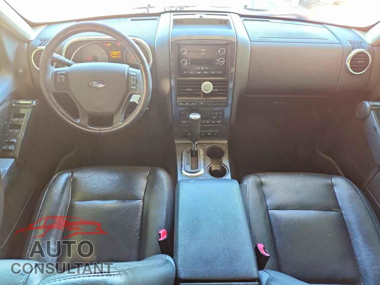 FORD EXPLORER 2010 - 1FMEU2D89AUA08075
