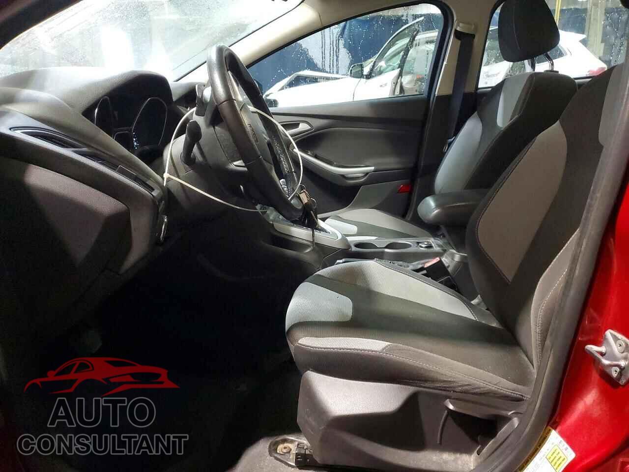 FORD FOCUS 2012 - 1FAHP3F28CL242956