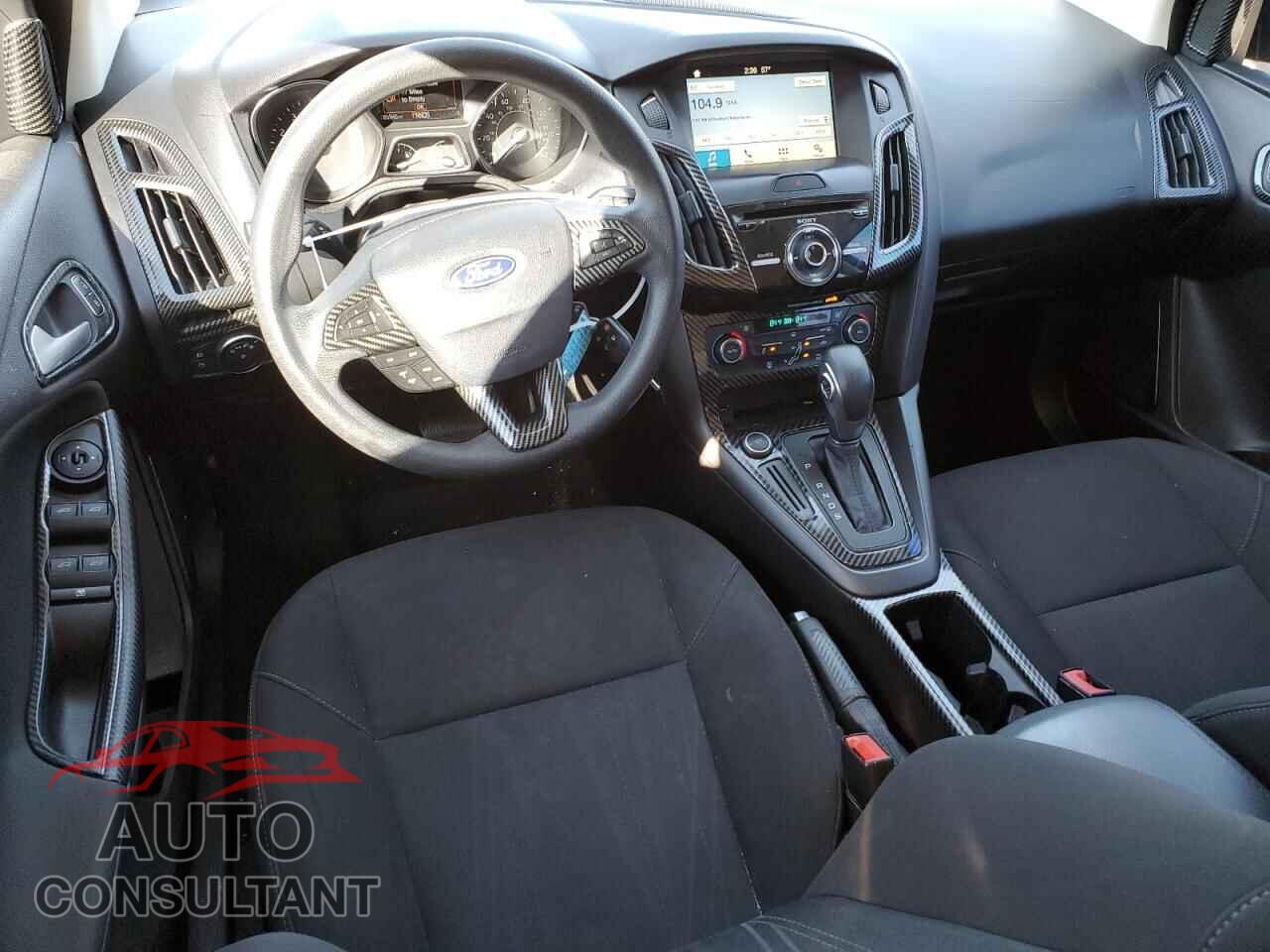 FORD FOCUS 2017 - 1FADP3M21HL269764