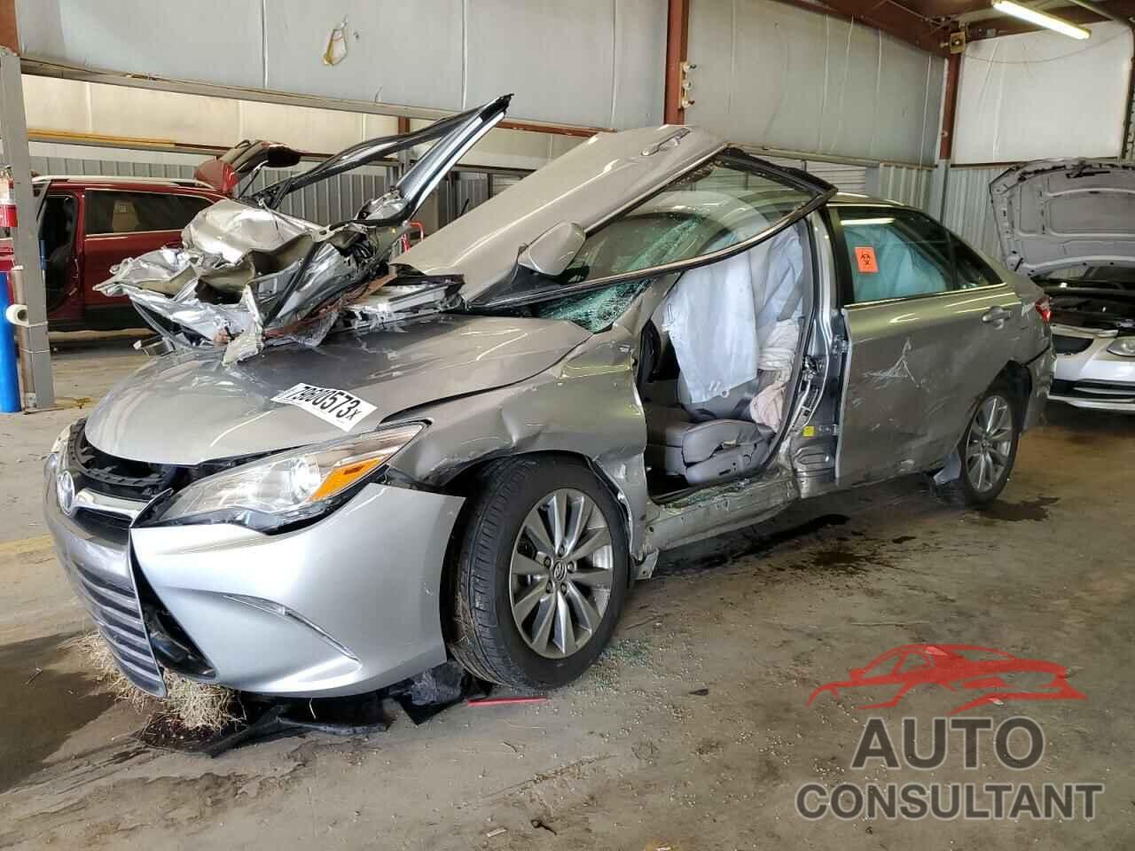 TOYOTA CAMRY 2015 - 4T4BF1FK1FR481059