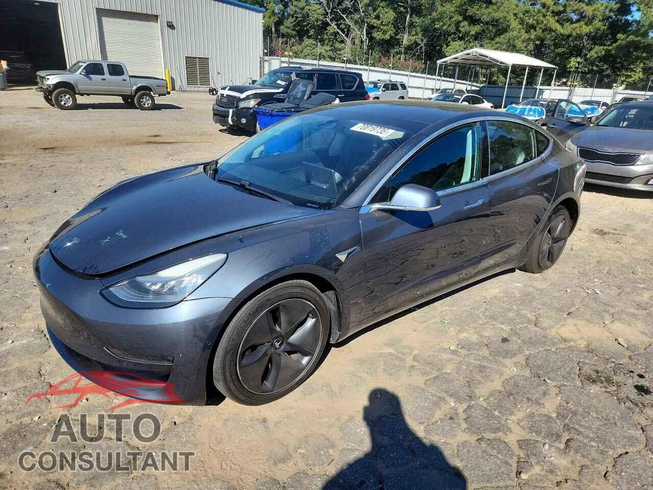 TESLA MODEL 3 2018 - 5YJ3E1EB8JF119514