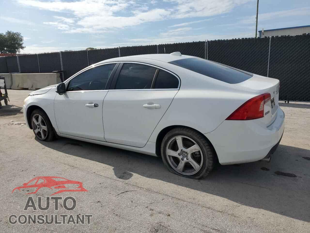VOLVO S60 2012 - YV1622FS6C2115875