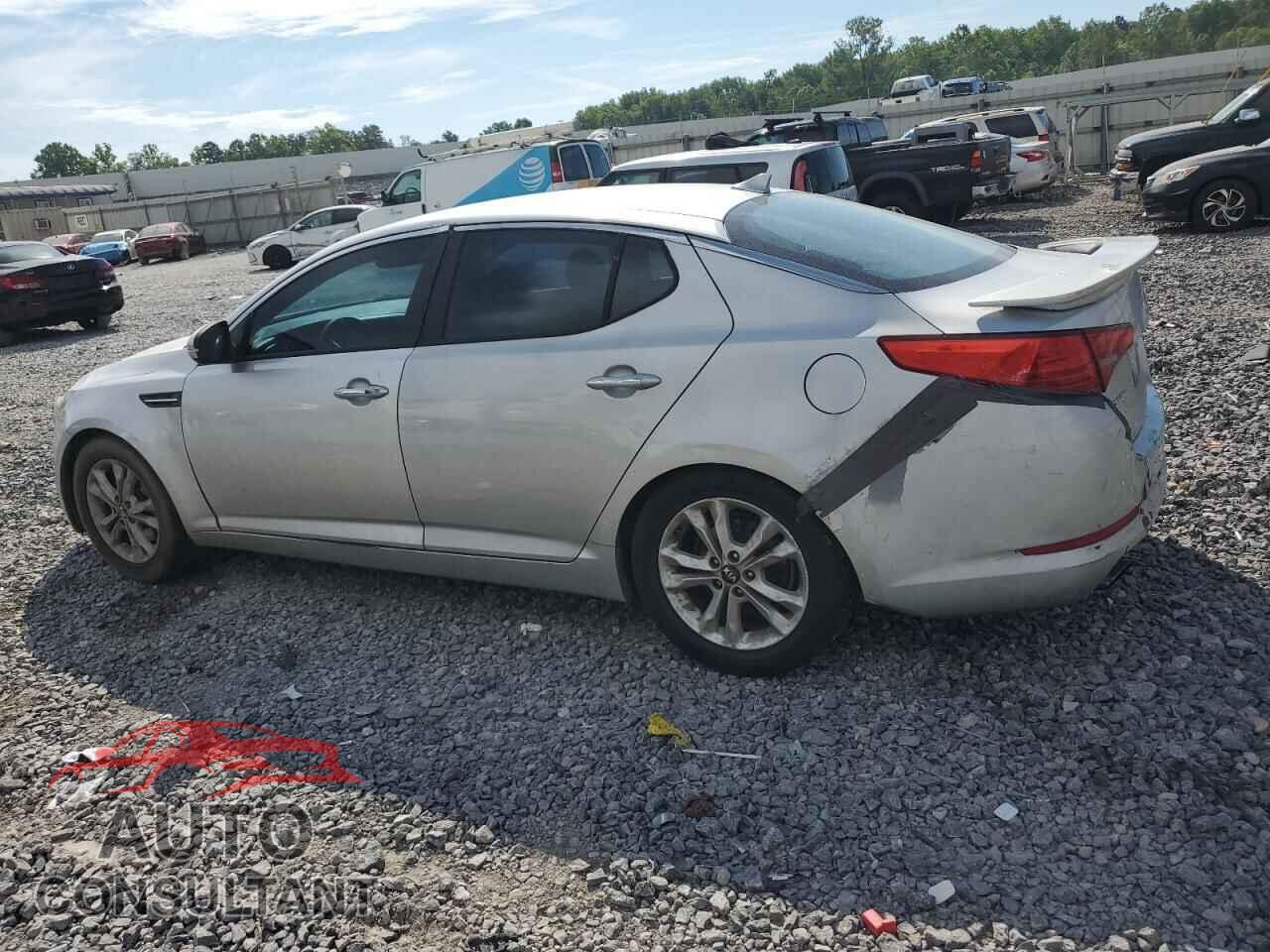 KIA OPTIMA 2011 - KNAGN4A67B5094276