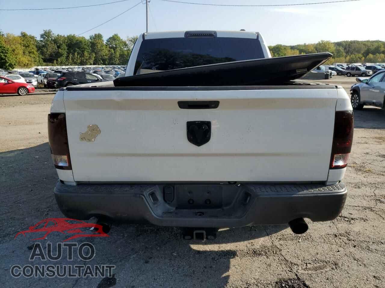 DODGE RAM 1500 2012 - 1C6RD7KPXCS232913