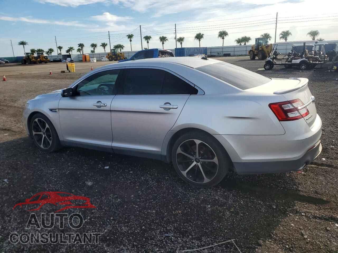 FORD TAURUS 2015 - 1FAHP2J84FG118198