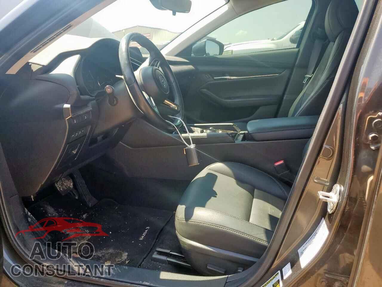 MAZDA 3 2023 - 3MZBPACM7PM356829