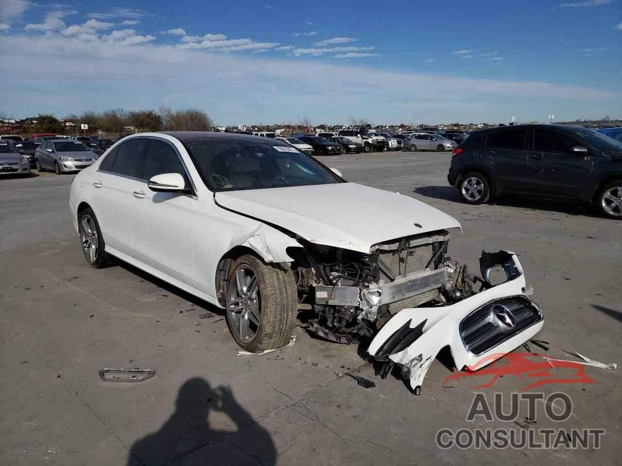 MERCEDES-BENZ E-CLASS 2018 - WDDZF4JB9JA473619