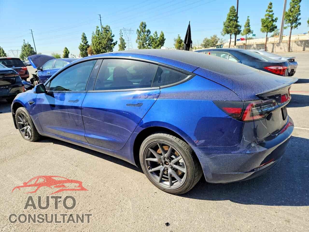 TESLA MODEL 3 2022 - 5YJ3E1EA5NF306481