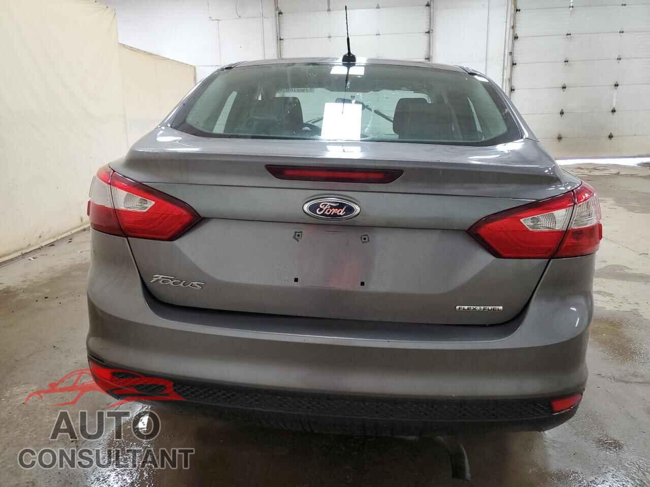 FORD FOCUS 2013 - 1FADP3E2XDL367913