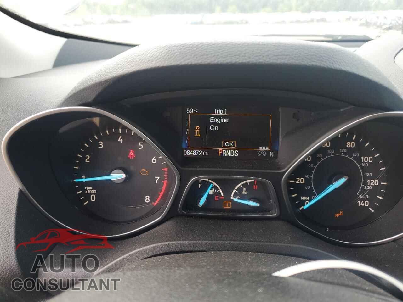 FORD ESCAPE 2017 - 1FMCU0GD8HUB77356