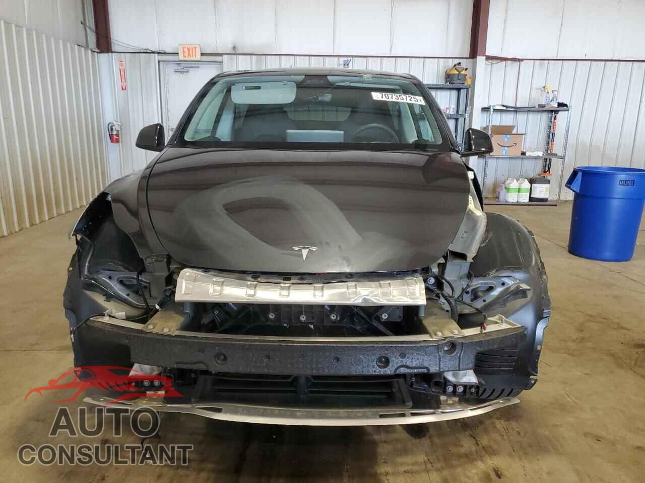 TESLA MODEL Y 2024 - 7SAYGDED5RF019243