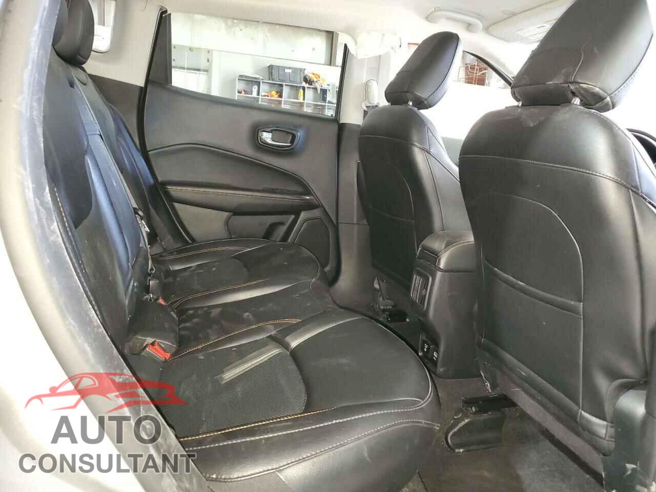 JEEP COMPASS 2020 - 3C4NJDCB8LT128081