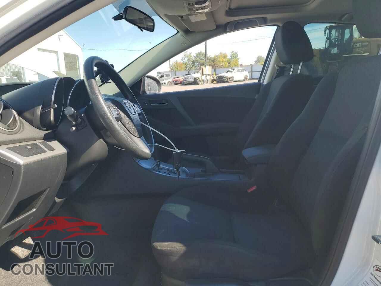 MAZDA 3 2011 - JM1BL1VF8B1486363