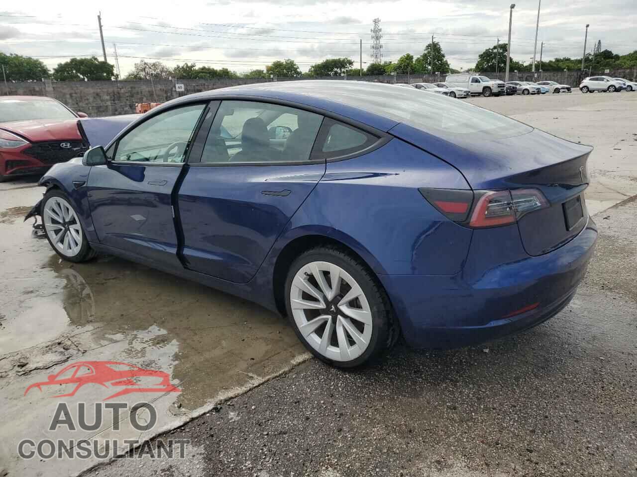 TESLA MODEL 3 2022 - 5YJ3E1EA8NF372250