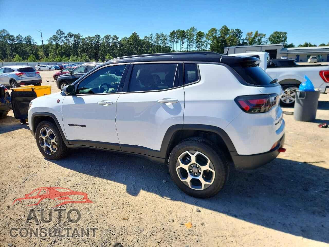 JEEP COMPASS 2022 - 3C4NJDDB7NT110348