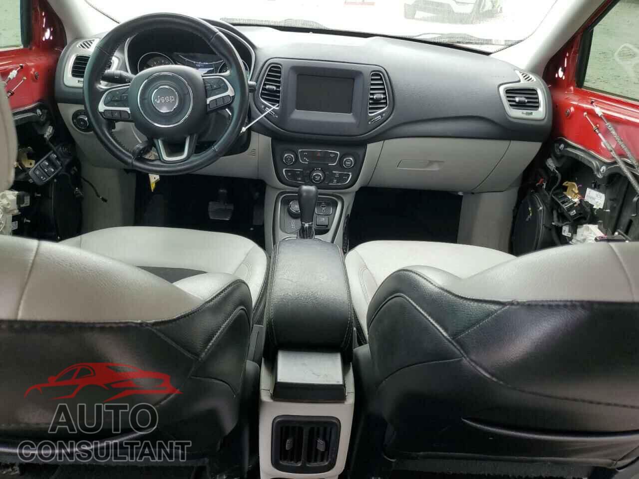 JEEP COMPASS 2019 - 3C4NJDBB7KT668618