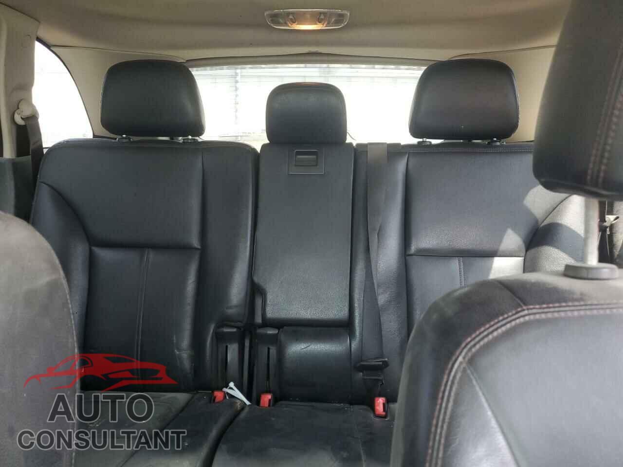 FORD EDGE 2011 - 2FMDK3JC5BBA55143