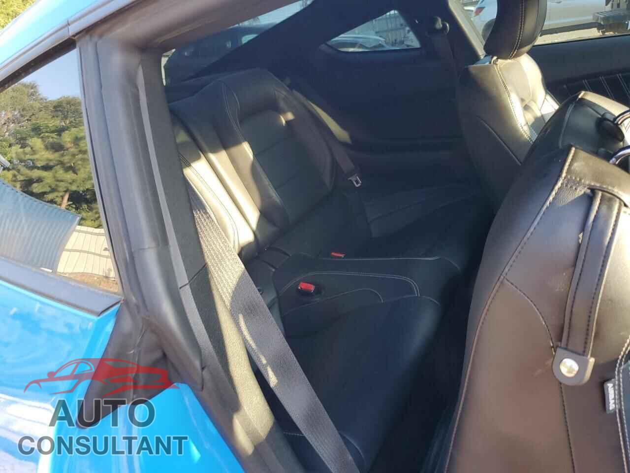 FORD MUSTANG 2017 - 1FA6P8CF2H5270968