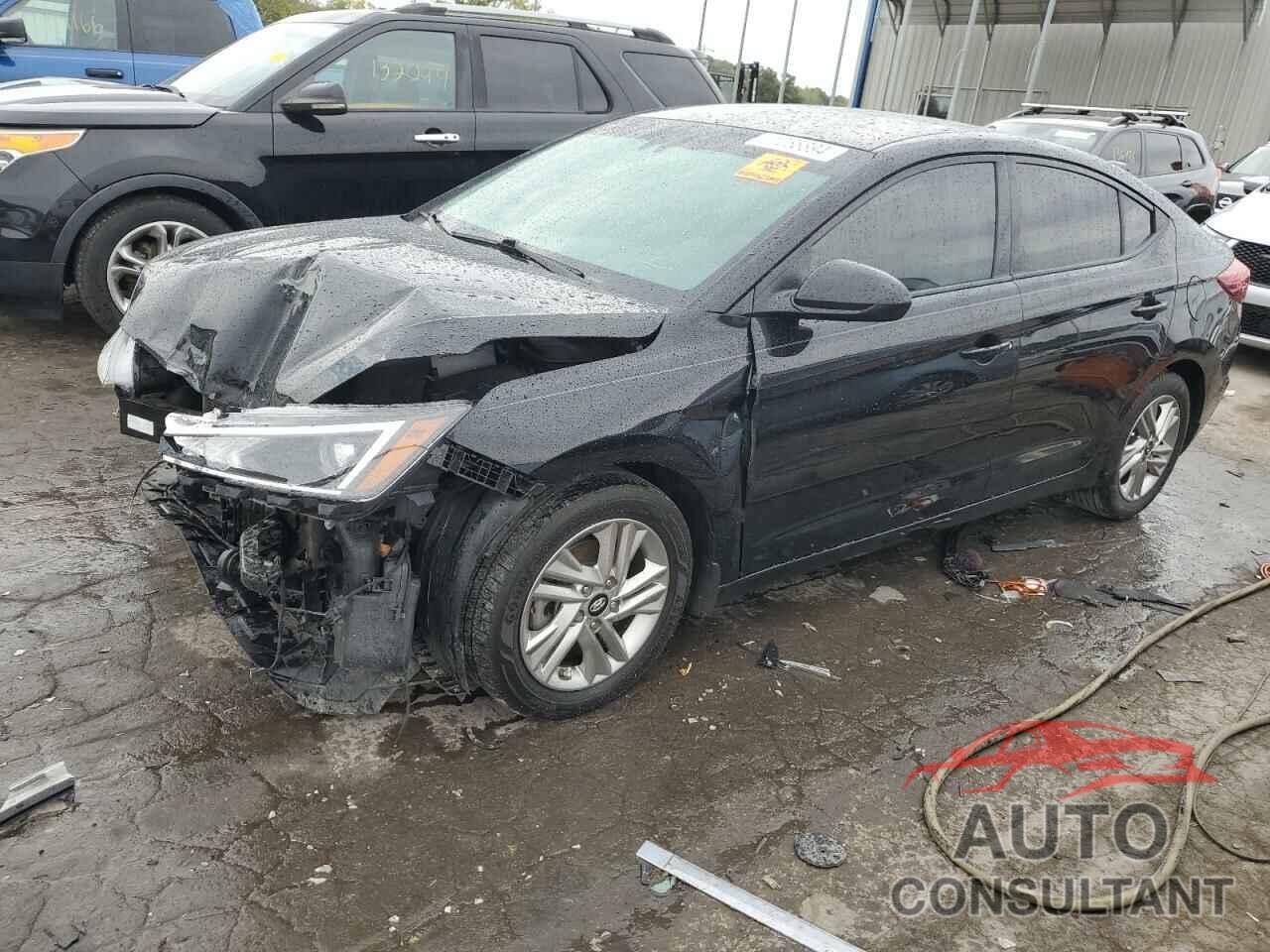 HYUNDAI ELANTRA 2020 - 5NPD84LF7LH520902