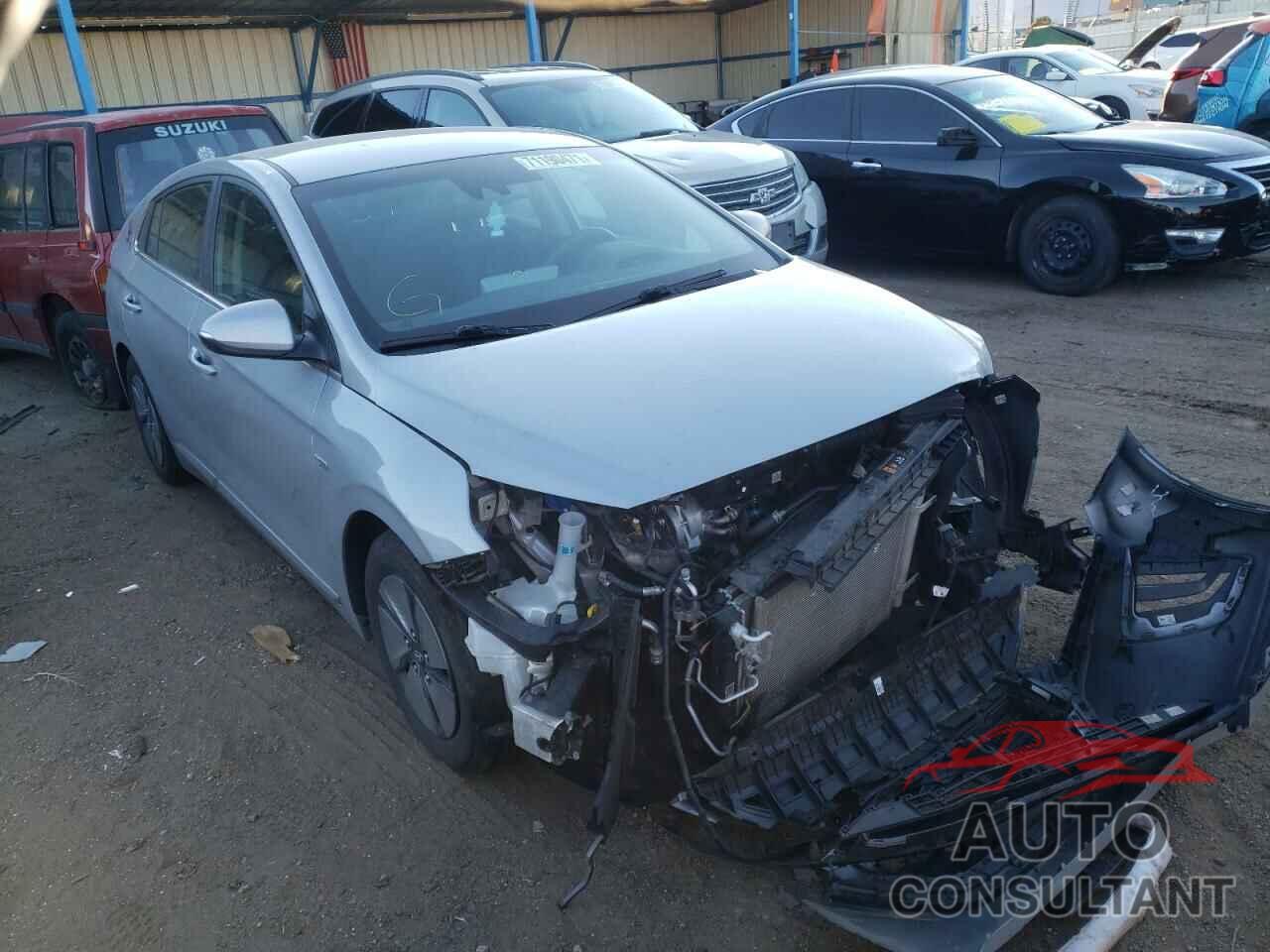 HYUNDAI IONIQ 2020 - KMHC75LC6LU195865