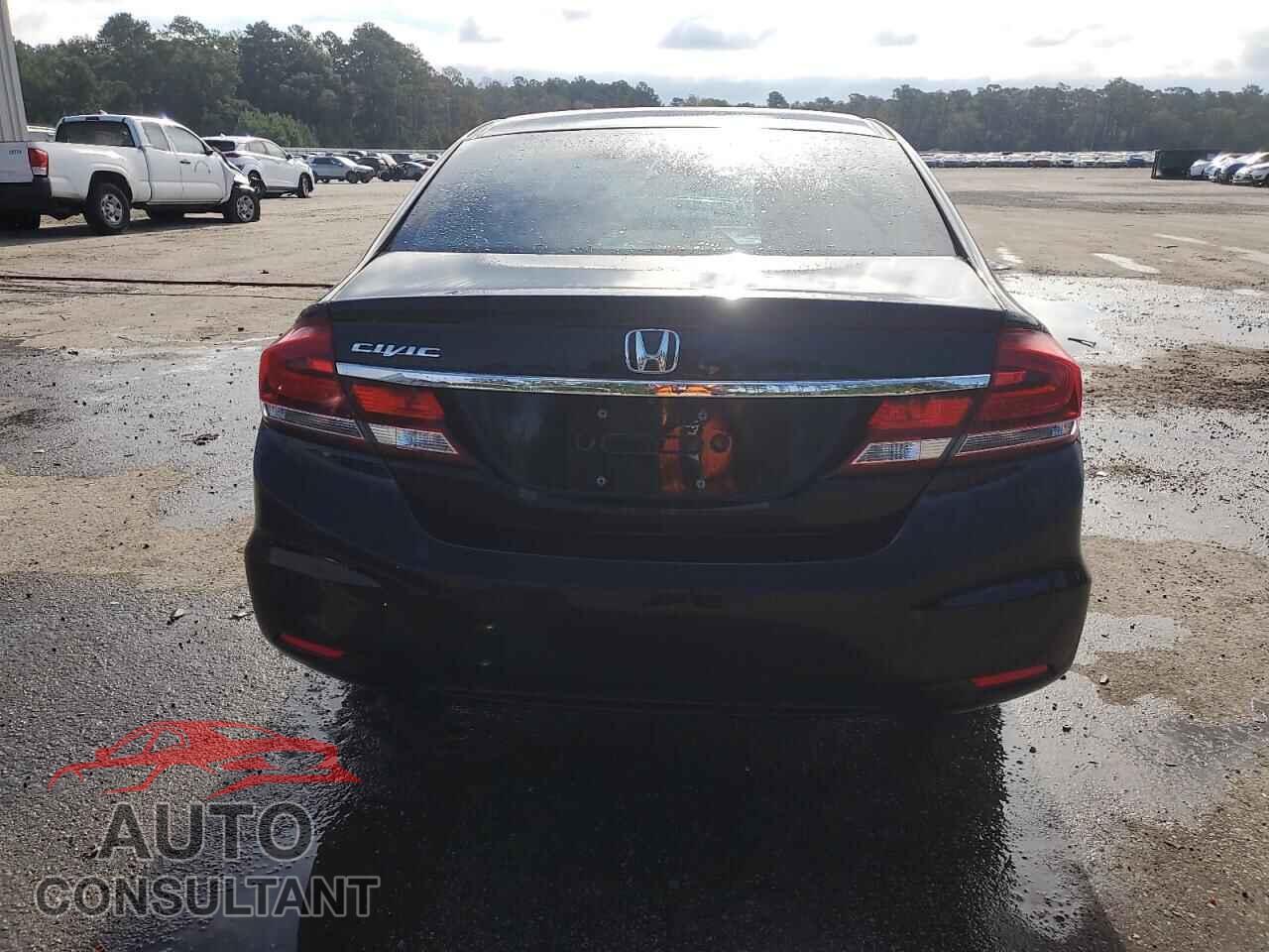 HONDA CIVIC 2013 - 19XFB2F58DE048877