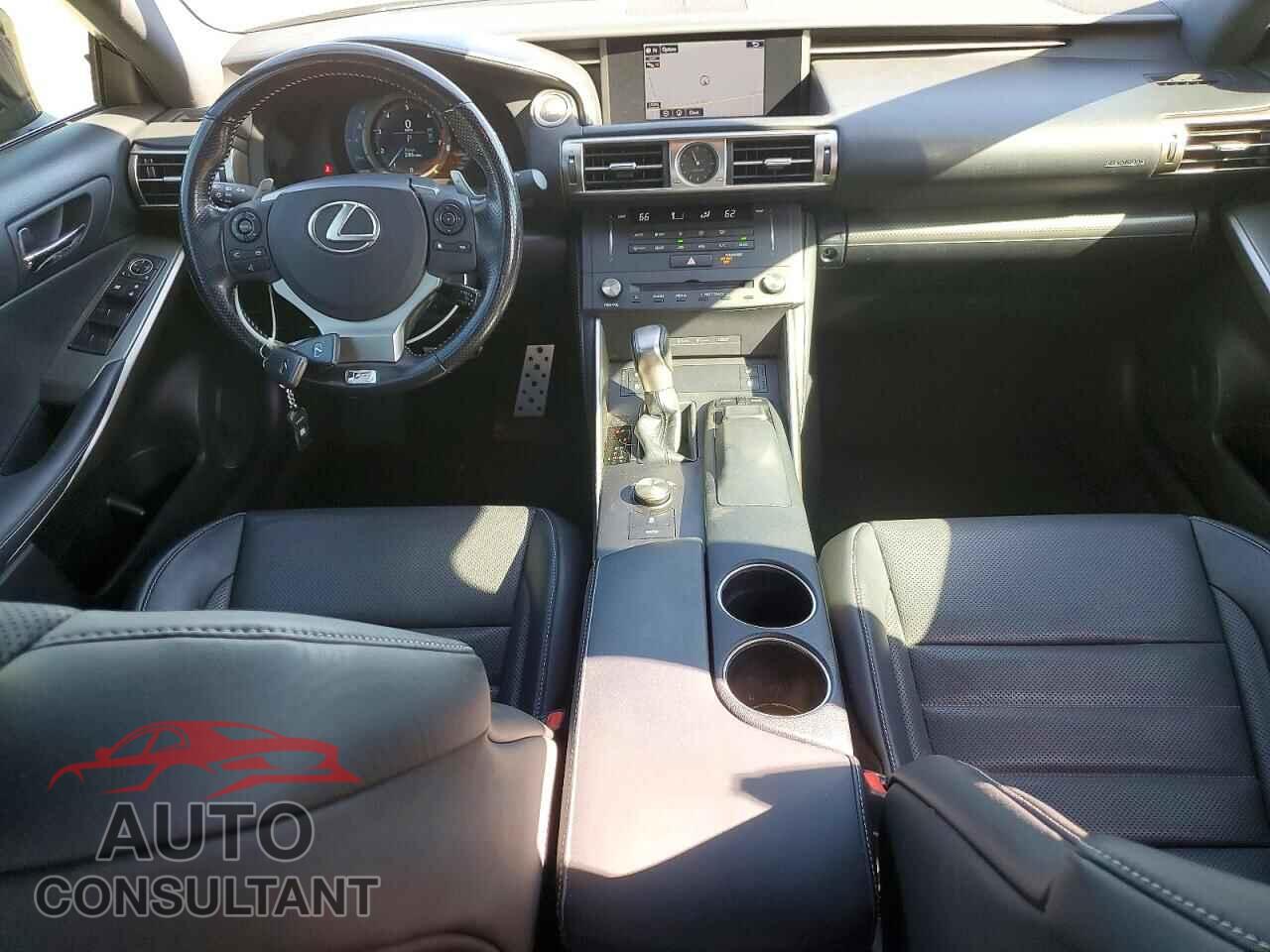 LEXUS IS 2016 - JTHCM1D28G5008751