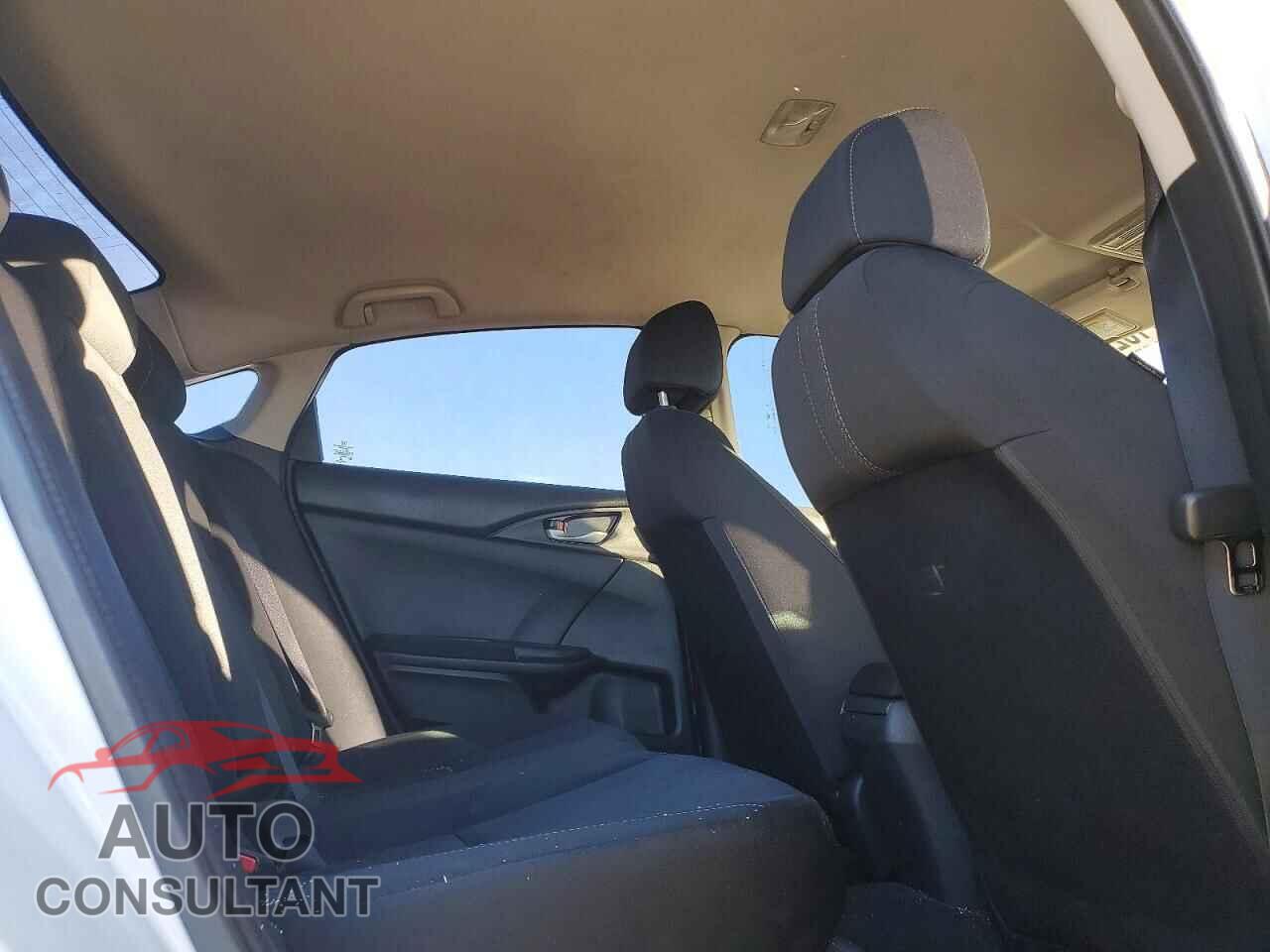 HONDA CIVIC 2017 - 2HGFC2F58HH037080