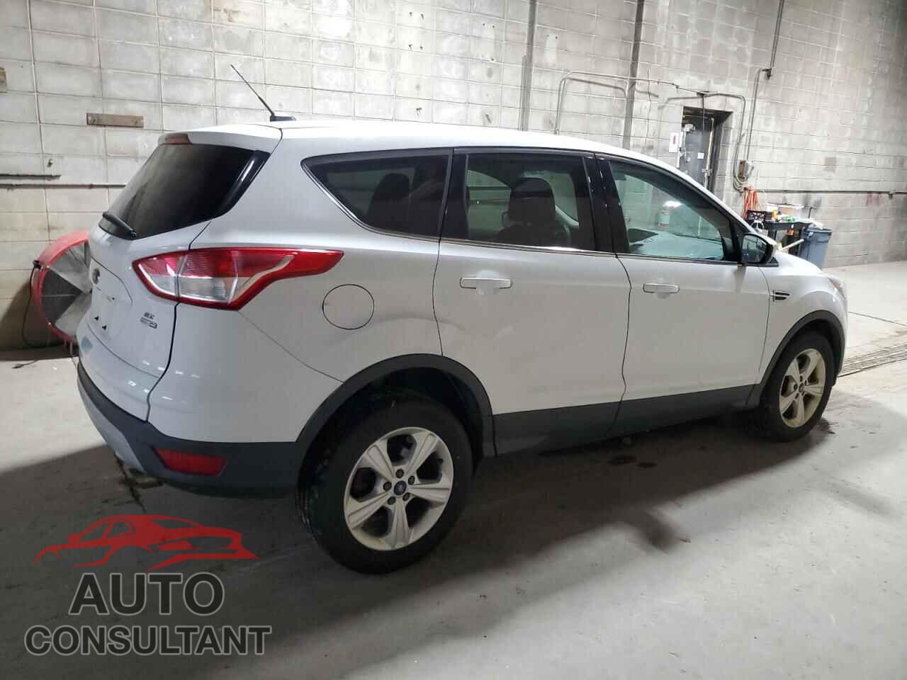 FORD ESCAPE 2016 - 1FMCU9GX1GUB63473